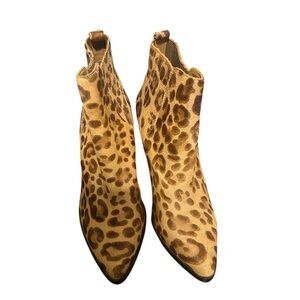 Steve Madden Leopard Print Pointed Ankle Booties in Tan & Brown